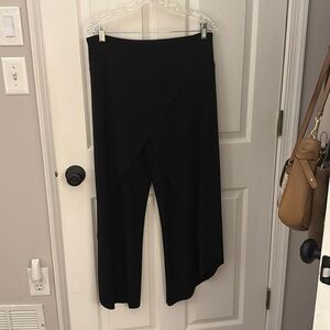 Joseph Ribkoff. Black pant. Size 12